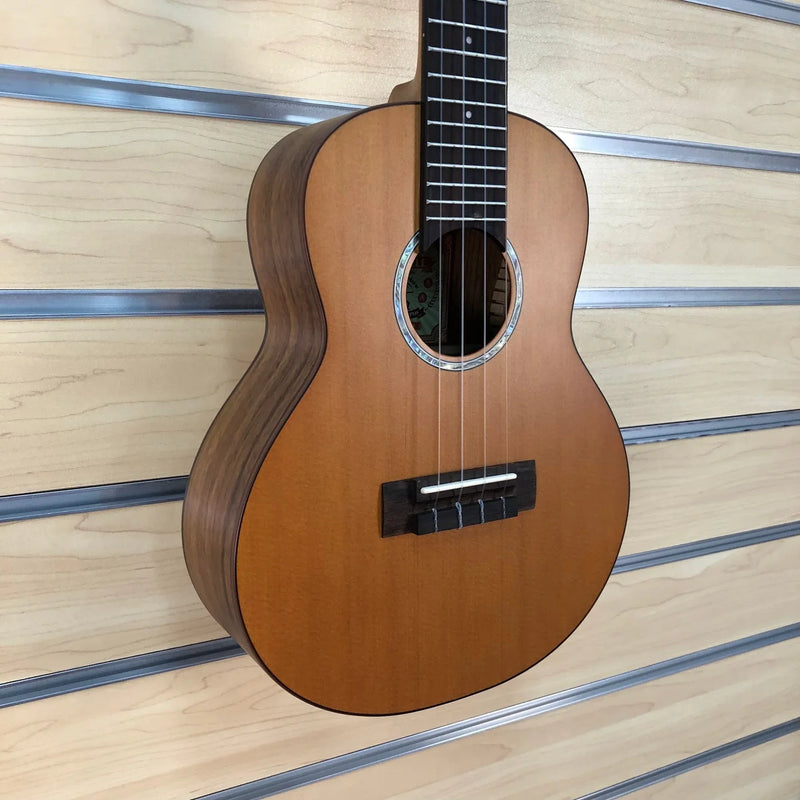 aNueNue Hawaiian Dream Solid Cedar Concert Ukulele C4E
