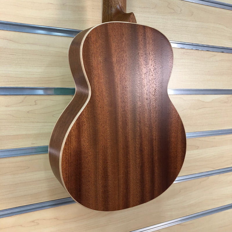 aNueNue UC10 Ice Green Concert Ukulele